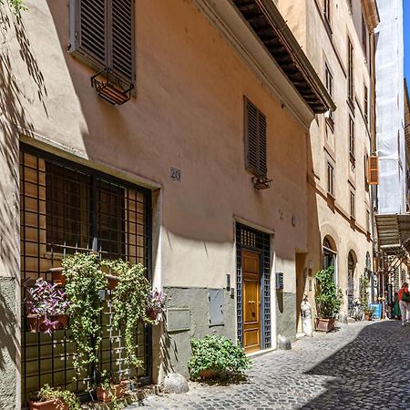Bb Il Re Alla Reginella Guest House ローマ エクステリア 写真