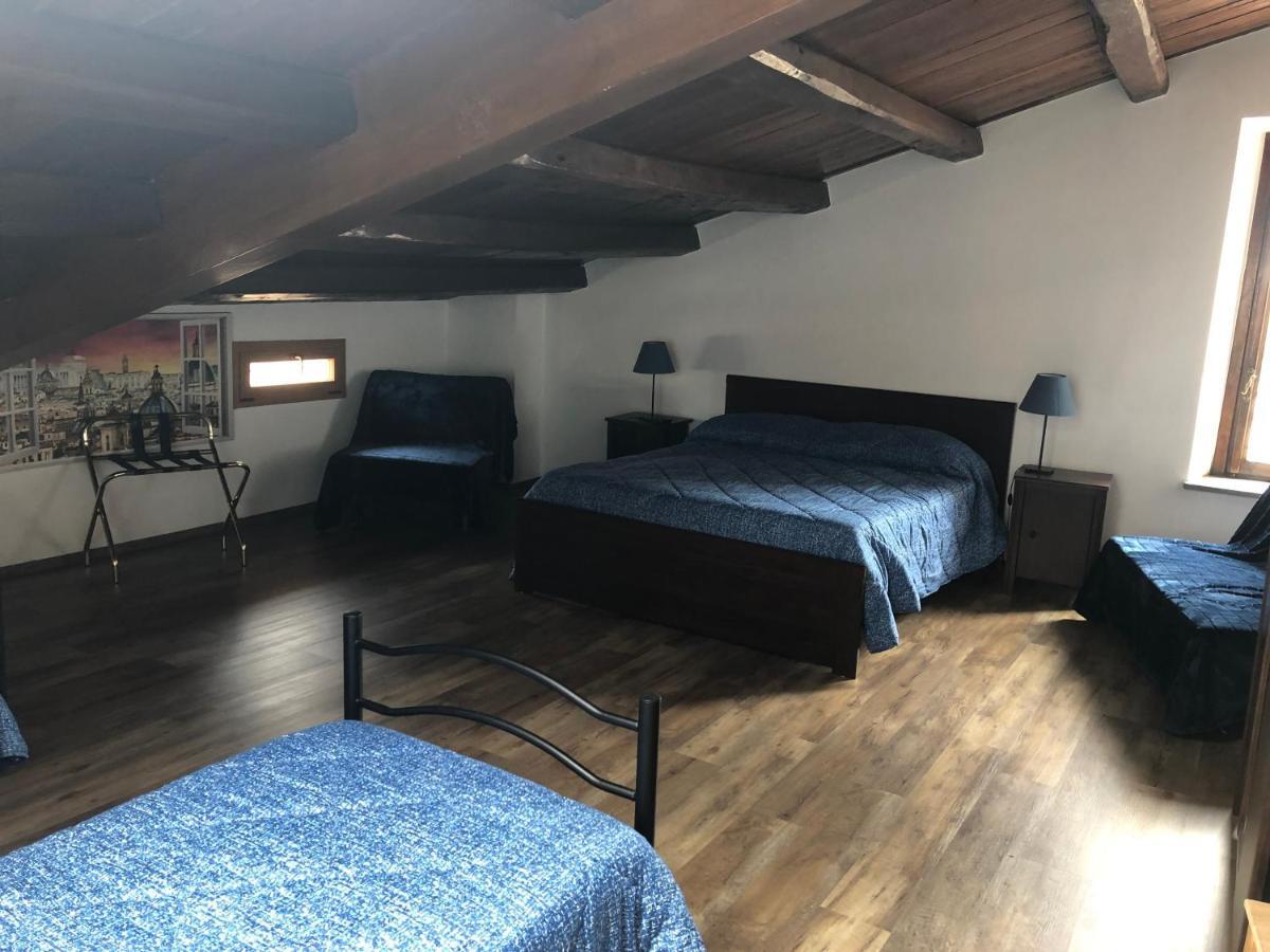 Bb Il Re Alla Reginella Guest House ローマ エクステリア 写真